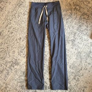 FIGS special edition heather gray Livingston scrub bottom